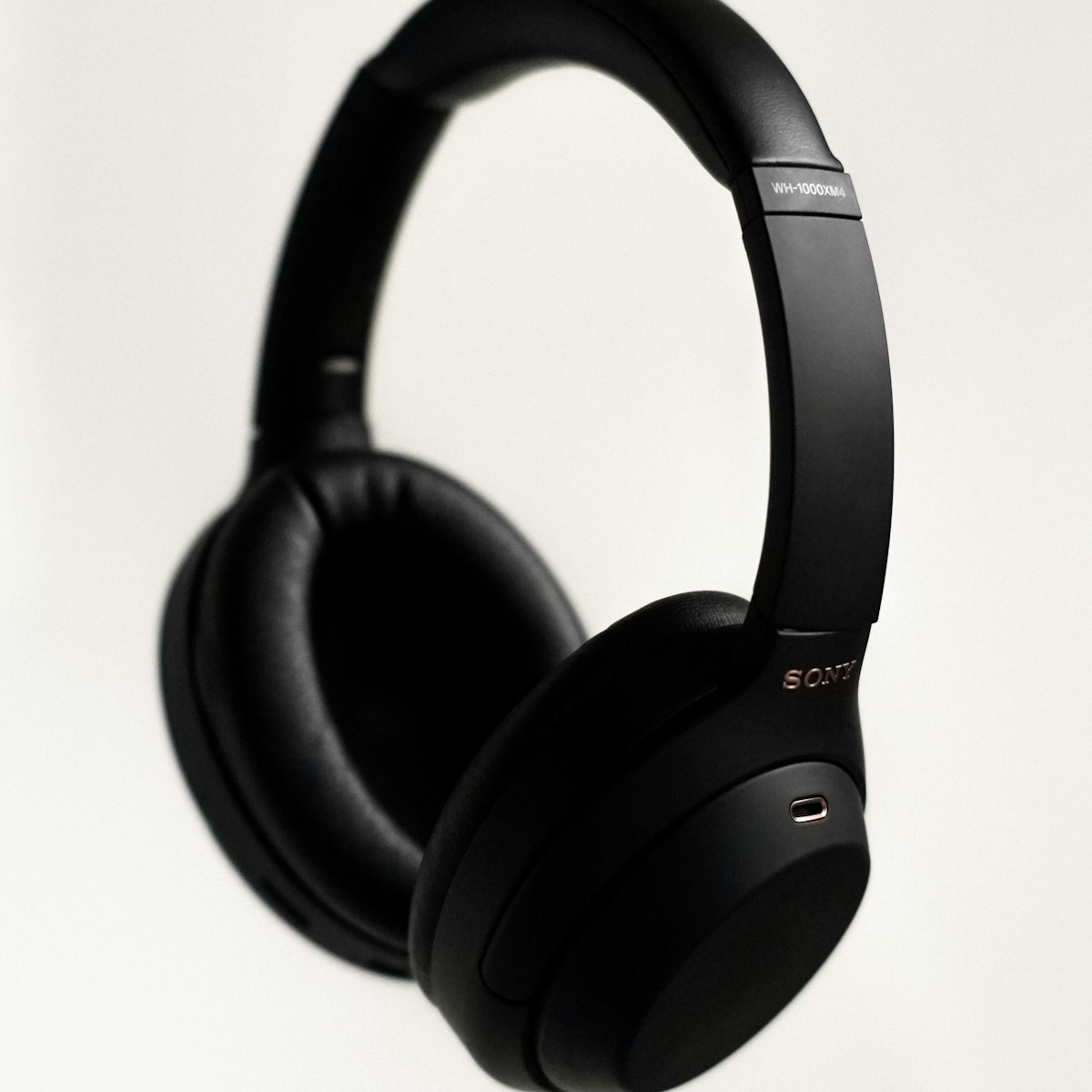 WH-1000XM5 Wireless Noise Cancelling Headphones